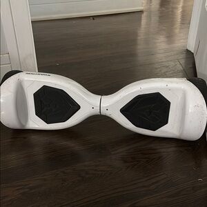 Sleek White and Black VR Headset with Immersive AR Experience